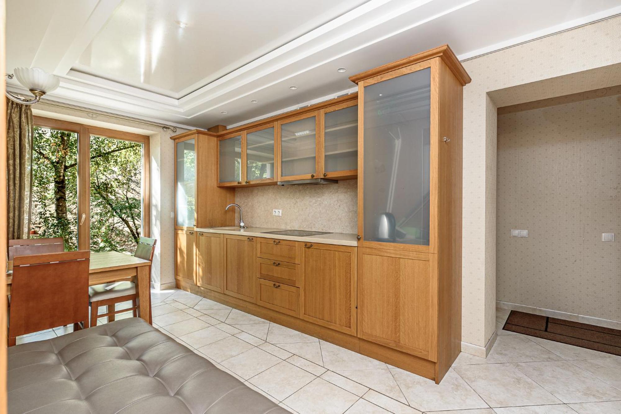 Jacuzzi Apartments X Free Parking X Self Check-In 24X7 By H&H Аеропорт Вільнюс Екстер'єр фото